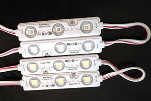 Máy đúc nhựa dọc mini 25 tấn cho máy kéo vít nhỏ