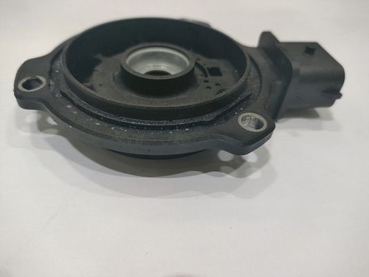 Máy đúc phun nhựa dọc 120 tấn được sử dụng cho các bộ phận ô tô