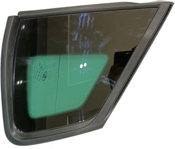 Phụ kiện ô tô Máy ép phun dọc với bàn làm việc thấp 250 tấn