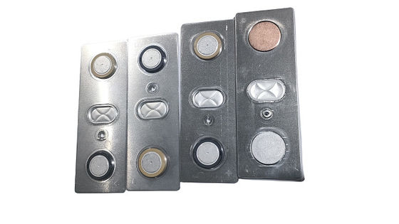 Bộ phận pin lithium-Ion 120 tấn Máy ép phun hai màu dọc