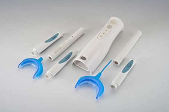 Máy ép phun dọc 85 tấn hiệu suất cao với một thanh trượt