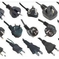 Máy đúc phun thẳng đứng loại C 55 tấn cho việc sản xuất phích