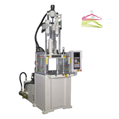 Máy đúc phun thẳng đứng tiêu chuẩn 55 tấn để làm treo treo