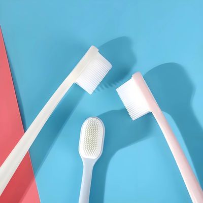 Máy đúc phun silicone lỏng 55 tấn để làm chải đánh răng silicone