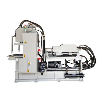 Máy đúc phun thẳng đứng loại C 55 tấn để sản xuất phích